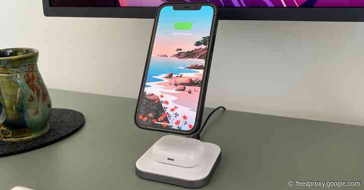 Review: Satechi’s new MagSafe compatible stand charges AirPods and iPhone 12 for $60