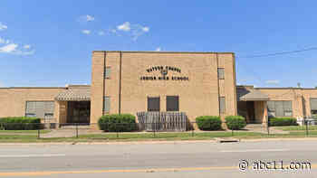 Arkansas school shooting leaves 1 student seriously injured