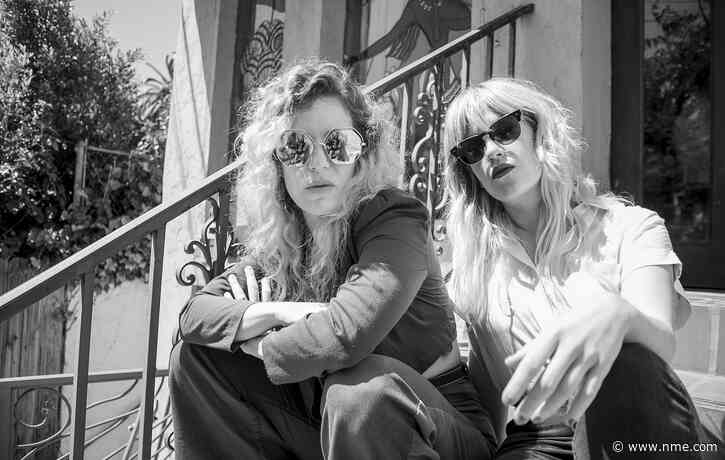 Deap Vally team up with Warpaint’s jennylee for dreamy new single ‘Look Away’