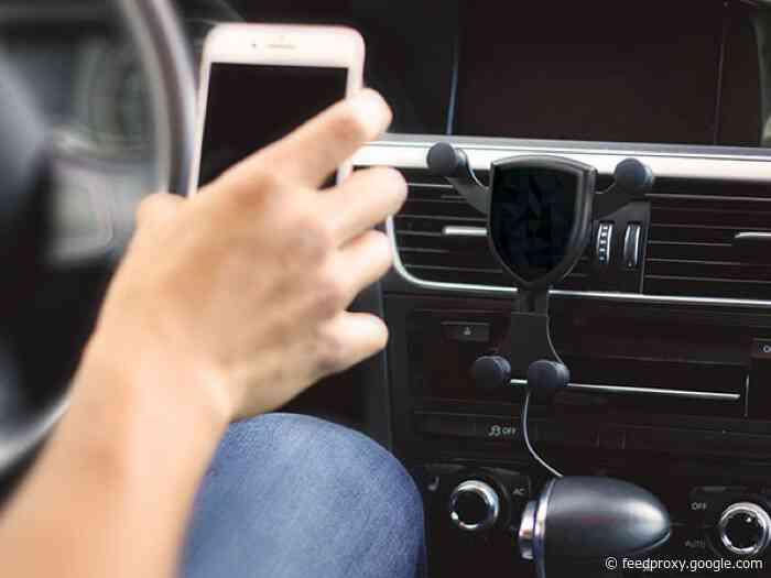 Reminder: Save 31% on the GRAVITIS™ Wireless Car Charger