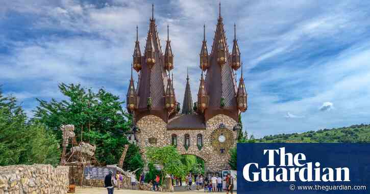 10 virtual tours of spectacular buildings around the world