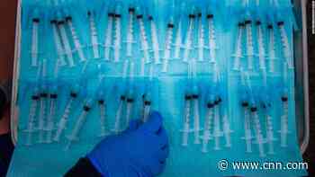 Vaccine makers aim to inoculate Americans by this date