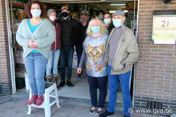 Elke week lange wachtrijen aan voedselbank 'Trapkenoep' (Ranst) - Gazet van Antwerpen - Gazet van Antwerpen