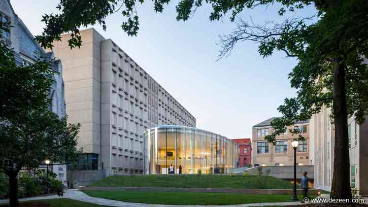 Weiss/Manfredi wraps Yale University study centre in curved glass walls