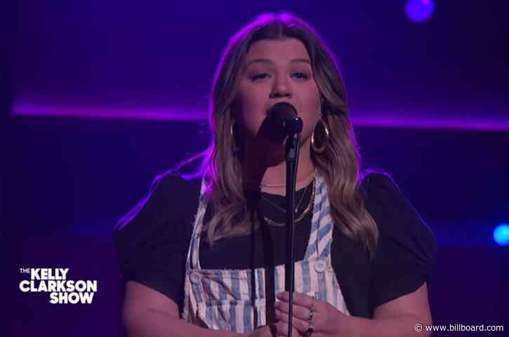 You Can’t Take Your Eyes (or Ears) Off Kelly Clarkson’s Cover of Lauryn Hill