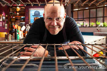 Alton Brown at Mesa Arts Center Nov. 11 - Your Valley