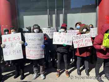 Hundreds of Arts and Restaurant Workers Rally to Save Historic Chinatown Banquet Hall - Hyperallergic