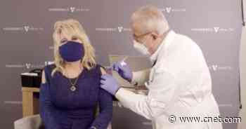 Watch Dolly Parton give her coronavirus vaccine shot a 'Jolene' spin     - CNET