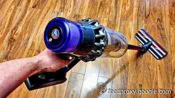 Dyson V11 Outsize review