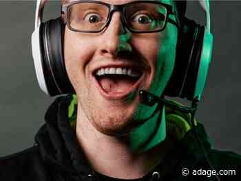 Oakley signs its first professional esports player to roster of athletes