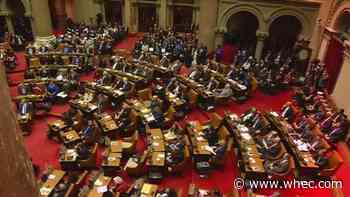 Rochester area lawmakers react to Cuomo's apology