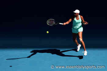 Venus Williams Lauds Serena Support, Reveals Idea Behind Launching Tennis Coaching Portal - EssentiallySports