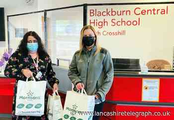 Blackburn school treats parents to 'hug in a mug'