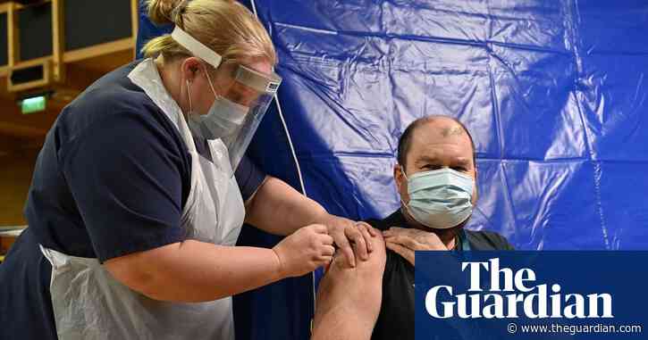 Mandatory Covid jabs for NHS staff could be discriminatory, top doctor says