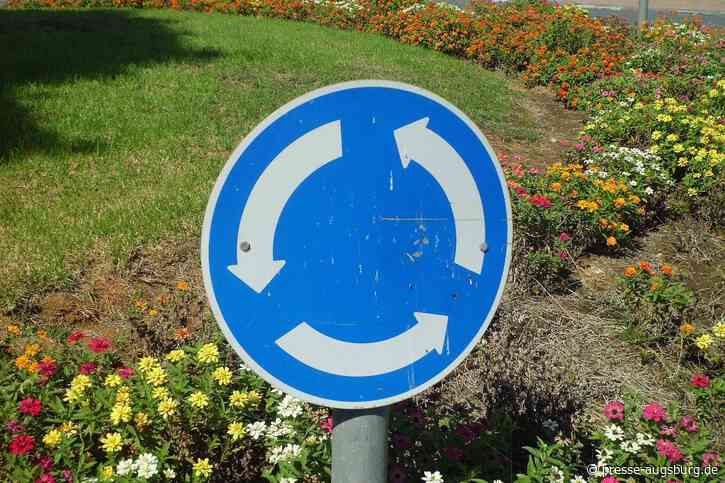 Asbach-Bäumenheim | Frau dreht Runden in Kreisverkehr bis ihr schlecht wird