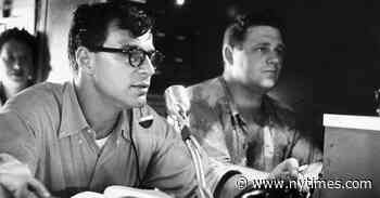 Roger Englander, Producer of ‘Young People’s Concerts,’ Dies at 94