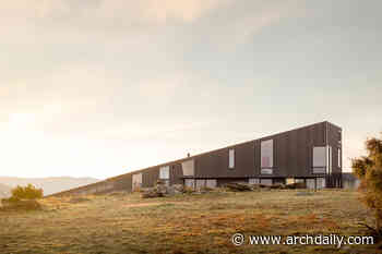 Wanaka Wedge House / Actual Architecture - ArchDaily