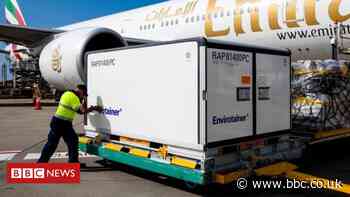 Covid: Italy 'blocks' AstraZeneca vaccine shipment to Australia