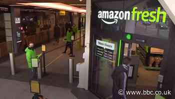 Amazon opens till-less grocery store in London