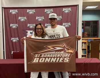 St. Bonaventure guard changes name to honor his mother