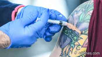 Update: Iowa to open vaccines to people under 65 with certain medical conditions - Quad City Times