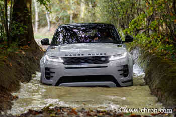 Houston woman accused of spending $3.6M in PPP loans on Land Rover, luxury Items - Chron