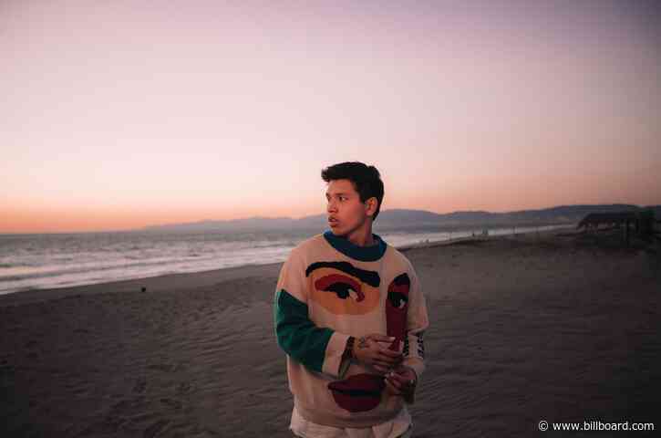 When Words Fail Clinton Kane, His Music Speaks: Emerging Artists Spotlight