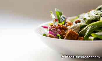 Study reveals vegan diets may jeopardize bone health