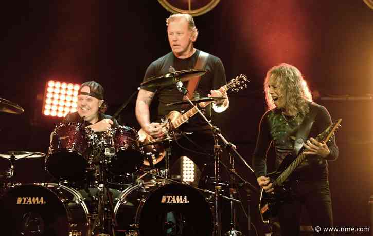 Metallica donate £54,000 to help victims of Texas storms