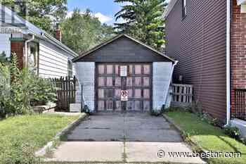 This tiny Toronto garage was listed for $729000. It sold in only three days - Toronto Star