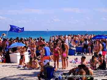 Florida beach hotspot bans spring breakers as Florida prepares for influx amid pandemic