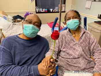 Couple renews wedding vows at Trident Medical Center. - Live 5 News WCSC