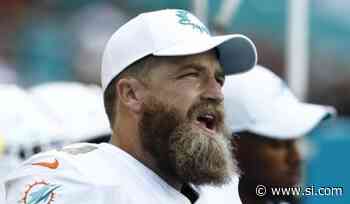 Texans QB Candidate Fitzpatrick Planning Retirement? - Sports Illustrated