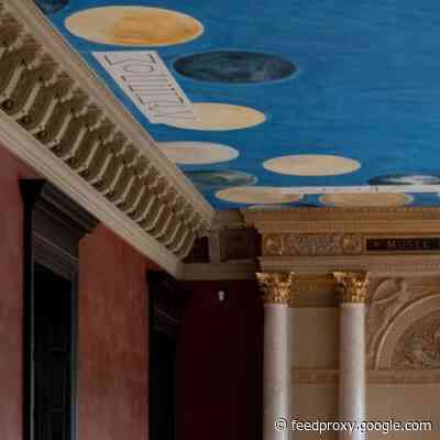 Lockdown Repainting In The Louvre Leads To A Lawsuit