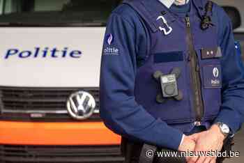 Man maakt obscene gebaren richting leerlingen basisschool