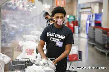 H-E-B clarifies mask policy, says customers will be 'expected' to wear masks in stores