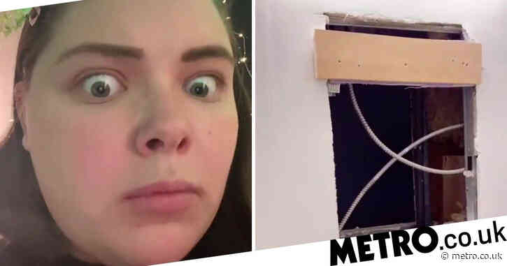 Another woman finds a hidden area behind her bathroom mirror