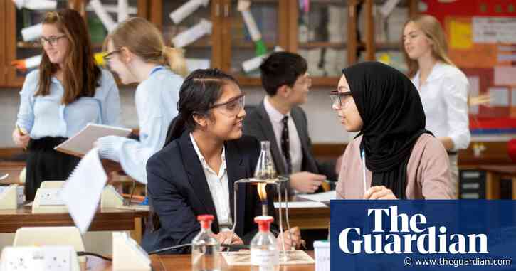 Social workers: share your views of the Social Workers in Schools Project