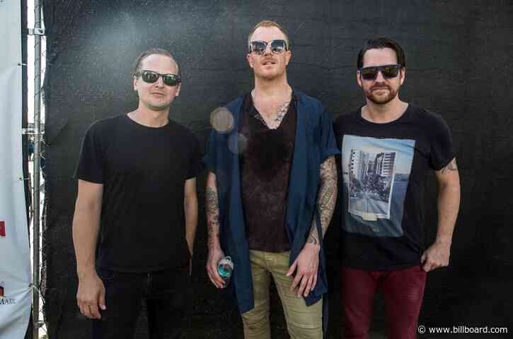 Eve 6’s Max Collins Plays ‘Is It Better Than the ‘Heart in a Blender’ Song or Not?’