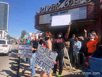 'Houston history is not for sale': Protesters rally to save River Oaks Theatre