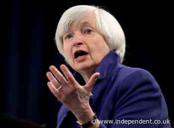 Yellen says women face many obstacles in economics careers