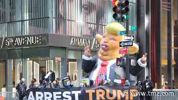 Donald Trump Draws Protestors in First NYC Trip Since Leaving White House