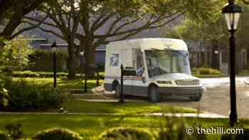 Lawmakers unveil measure to give Postal Service $6B for electric vehicles