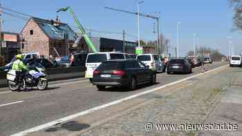 Politie controleert al jaar naleving coronamaatregelen: “Wie nu de regels aan zijn laars lapt, krijgt meteen boete”