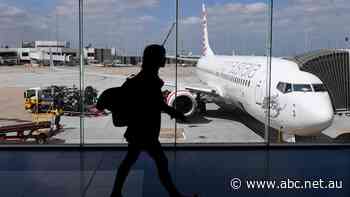 Government to slash domestic airfares to get more Aussies to holiday at home