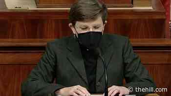 House chaplain criticizes lawmakers over failure to unite against pandemic