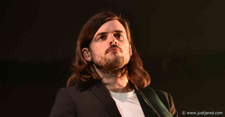 Mumford & Sons' Winston Marshall Apologizes for Controversial Tweet, Is Taking Time Away From Band