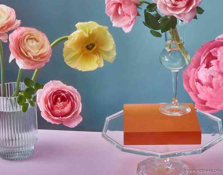 How I Made This: Doan Ly’s Iridescent Flower Photography