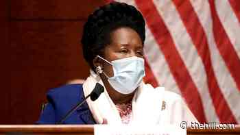 Sheila Jackson Lee says Texans who go maskless face 'a destiny of death'