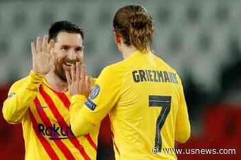 PSG Draws 1-1 With Wasteful Barcelona to Reach CL Quarters